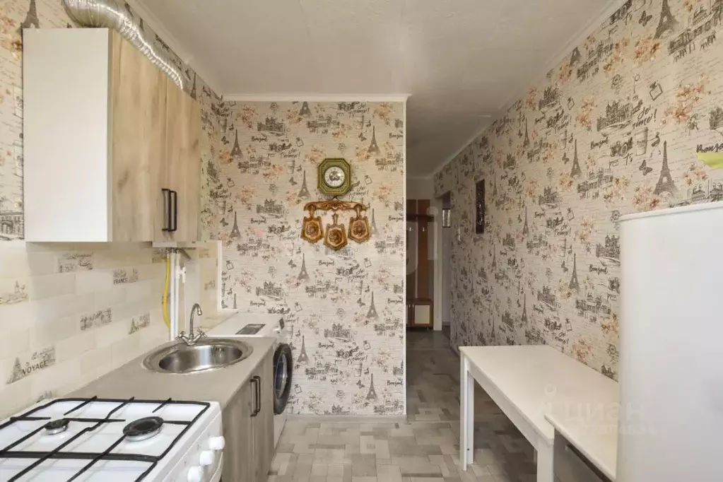 2-к кв. Оренбургская область, Оренбург Карагандинская ул., 86 (44.6 м) - Фото 1