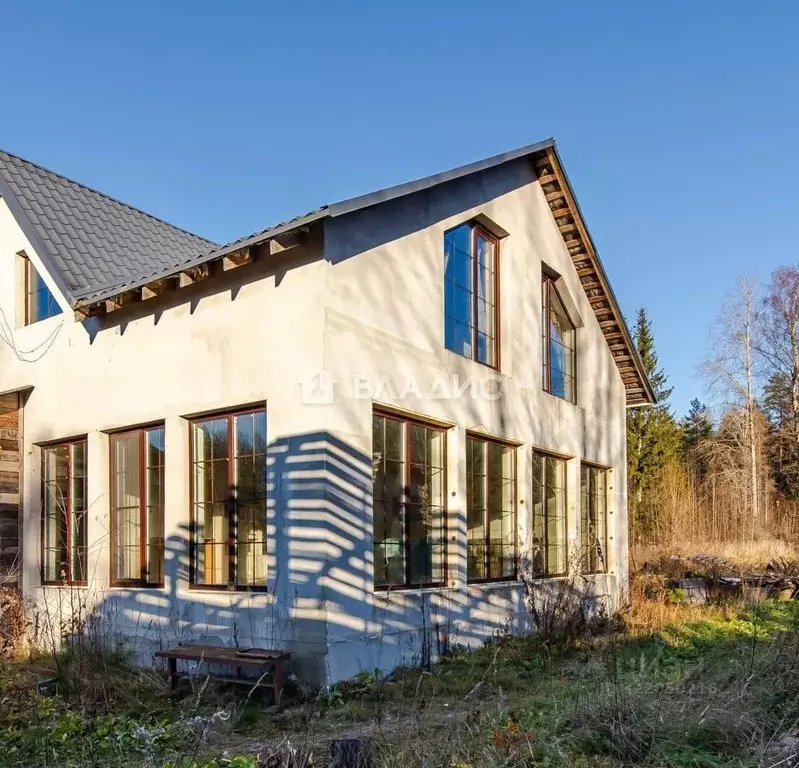 Дом в Ленинградская область, Выборгский район, Полянское с/пос, пос. ... - Фото 1