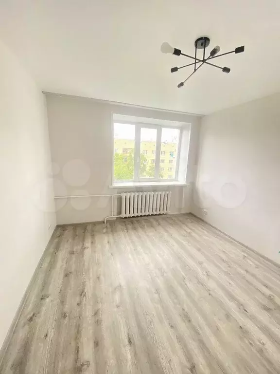 Комната 12,4 м в 1-к., 5/5 эт. - Фото 1