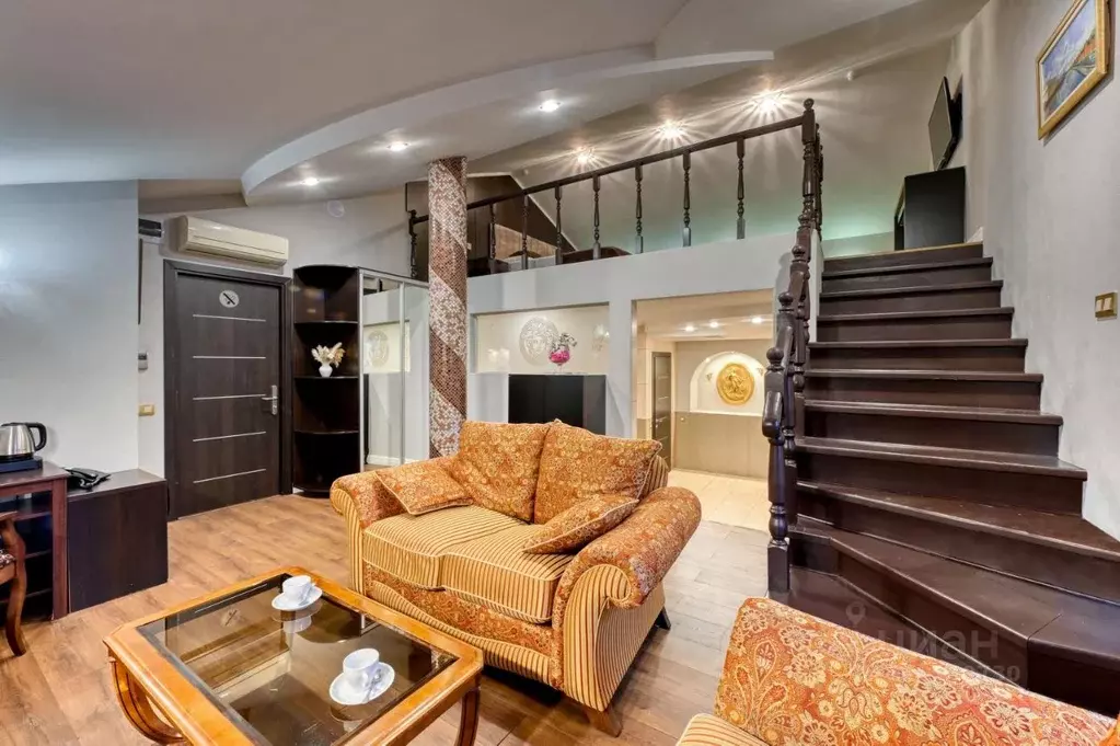 Комната Москва Певческий пер., 4С1 (65.0 м) - Фото 2