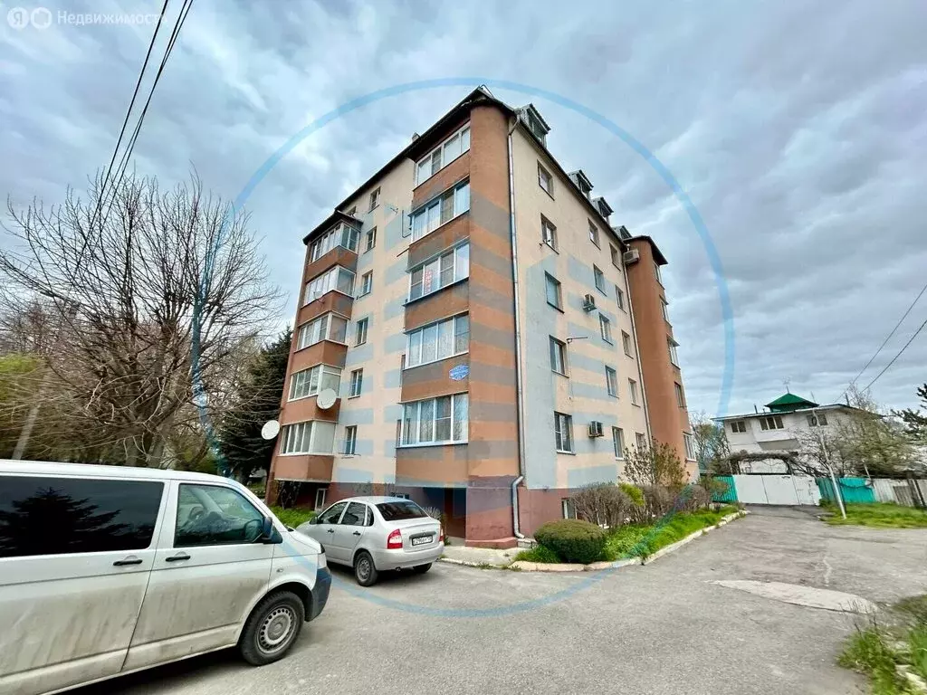 3-комнатная квартира: Ессентуки, улица Маяковского, 15 (71.8 м) - Фото 1
