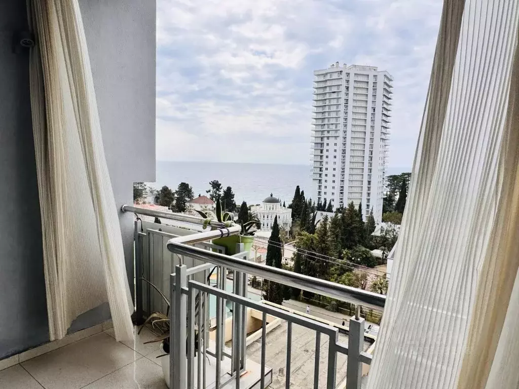 3-к кв. Краснодарский край, Сочи Светлана мкр, ул. Гагринская, 10 ... - Фото 1