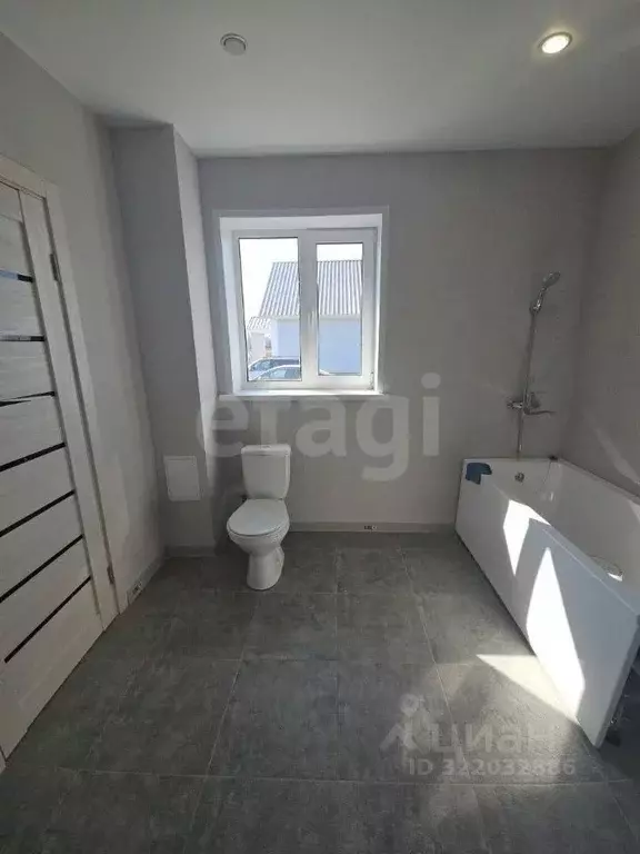 Дом в Башкортостан, Кармаскалинский район, Кабаковский сельсовет, д. ... - Фото 1