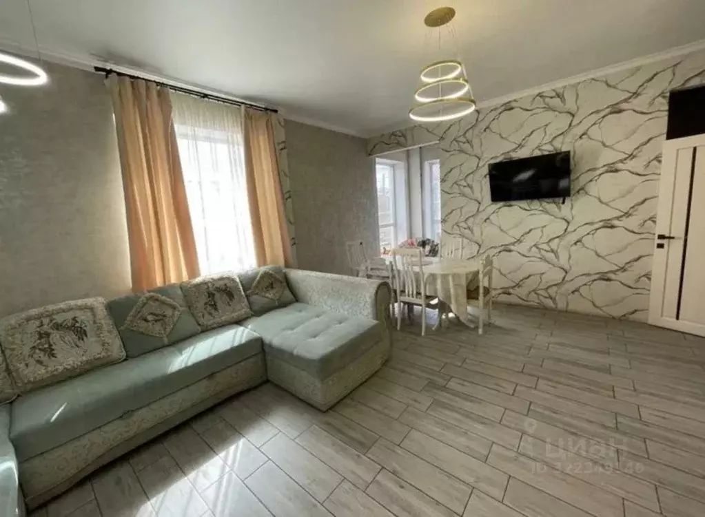 Коттедж в Омская область, Омск ул. 9-я Линия, 208 (308 м) - Фото 2