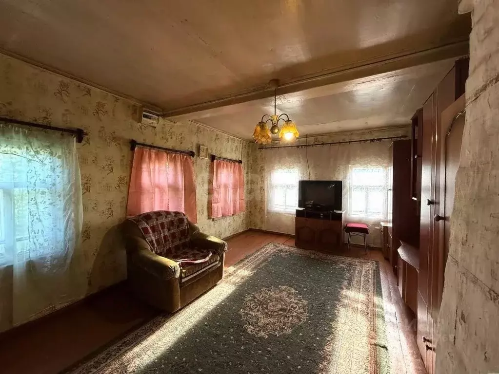 Дом в Вологодская область, Великоустюгский муниципальный округ, с. ... - Фото 1