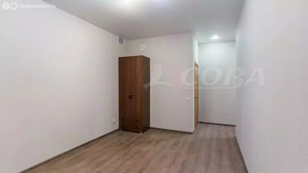 2-комнатная квартира: Тюмень, улица Раушана Абдуллина, 1 (83.8 м) - Фото 1