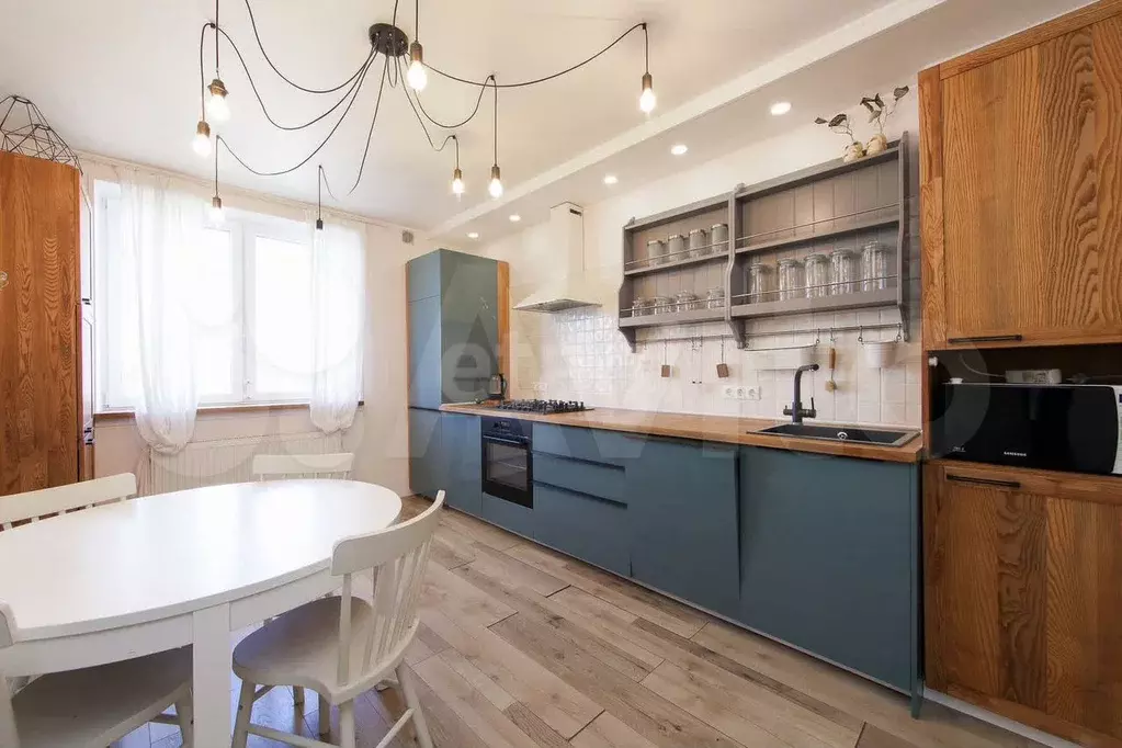 3-к. квартира, 91 м, 9/9 эт. - Фото 0