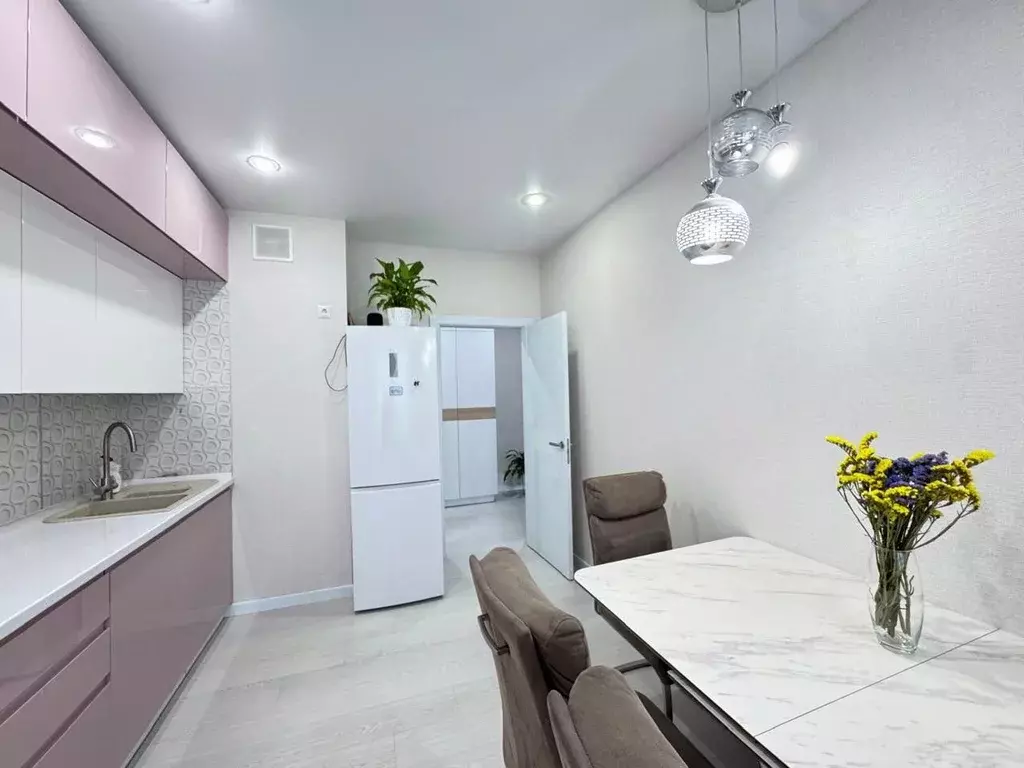 2-к кв. Чувашия, Чебоксары ул. Герцена, 12к3 (77.0 м) - Фото 1