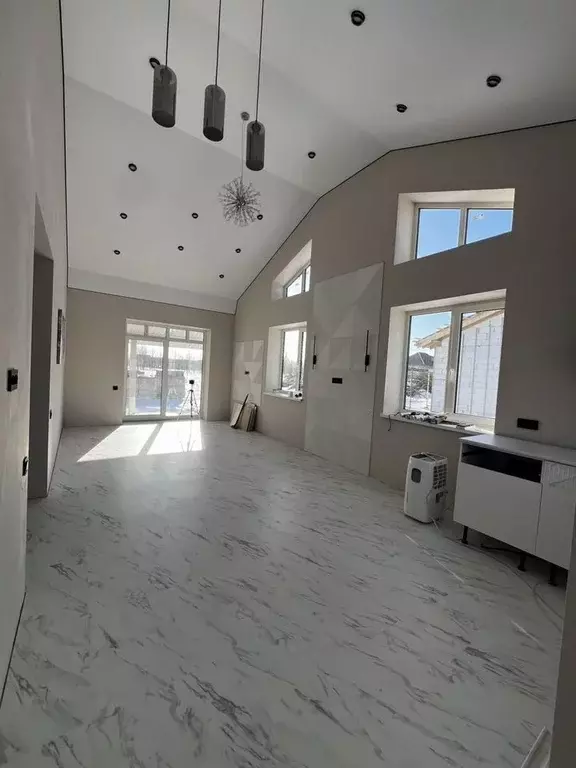 Дом в Ленинградская область, Волосовский район, Клопицкое с/пос, д. ... - Фото 1