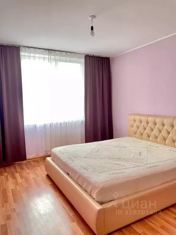 2-к кв. Свердловская область, Екатеринбург ул. Бакинских Комиссаров, ... - Фото 0