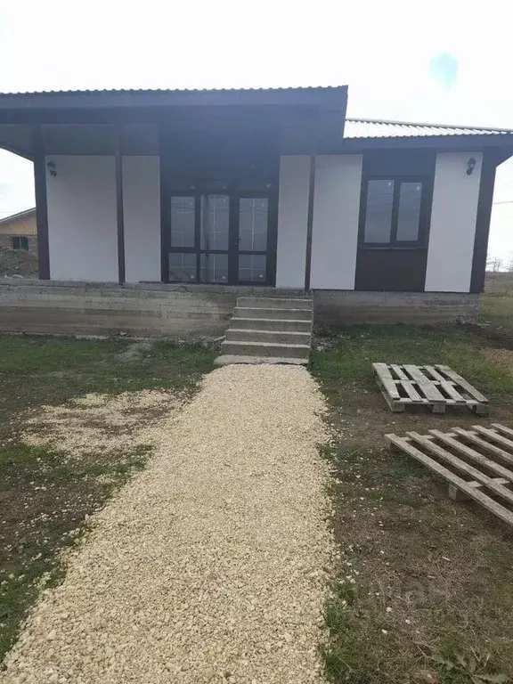 Дом в Крым, Симферопольский район, с. Урожайное, Имени Александра ... - Фото 1