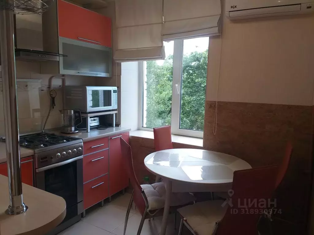 2-к кв. Брянская область, Брянск Красноармейская ул., 160б (45.0 м) - Фото 0