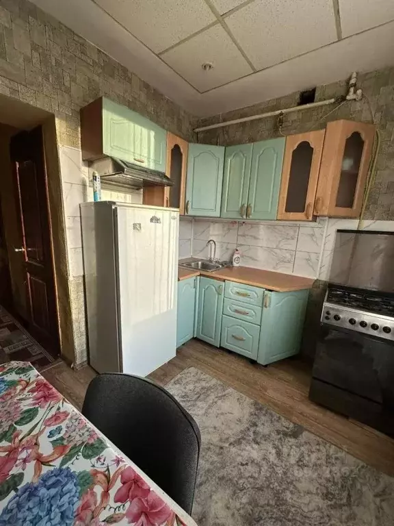 2-к кв. Тульская область, Щекино Индустриальная ул., 23 (48.0 м) - Фото 2