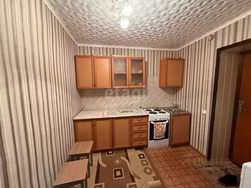 Комната Белгородская область, Губкин ул. Фрунзе, 12Б (34.0 м) - Фото 1