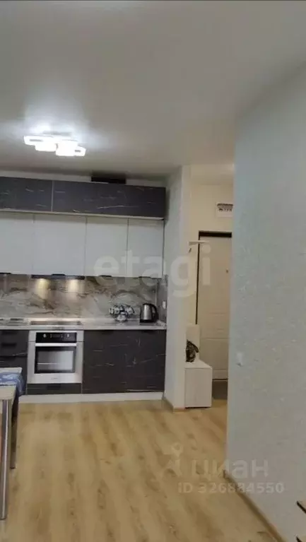 2-к кв. Тюменская область, Тюмень ул. Сергея Свиридова, 7 (60.0 м) - Фото 1