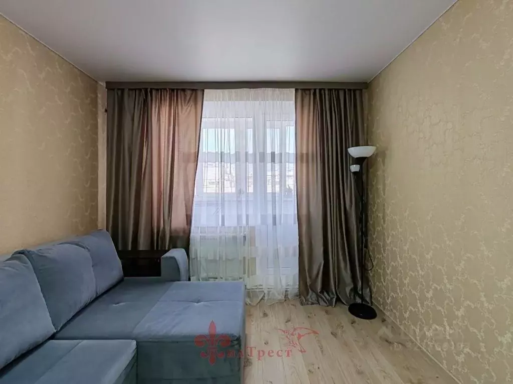 2-к кв. Белгородская область, Белгород ул. Есенина, 50в (60.0 м) - Фото 1