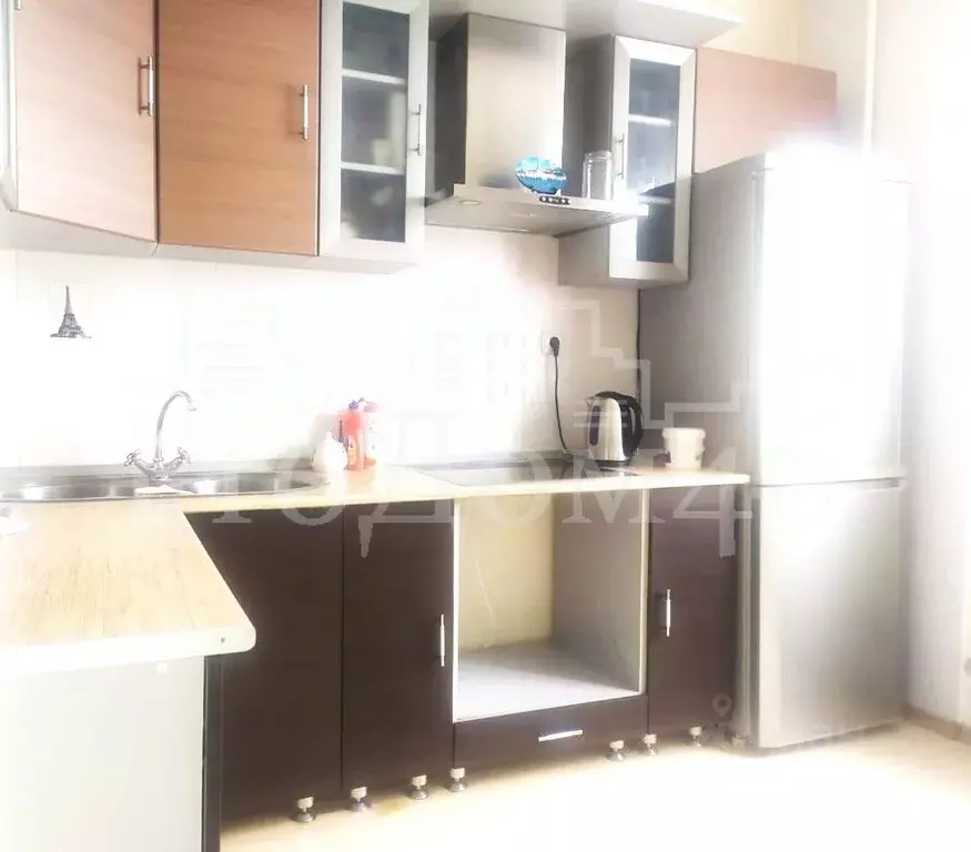 3-к кв. Курская область, Курск просп. Вячеслава Клыкова, 5 (82.3 м) - Фото 1