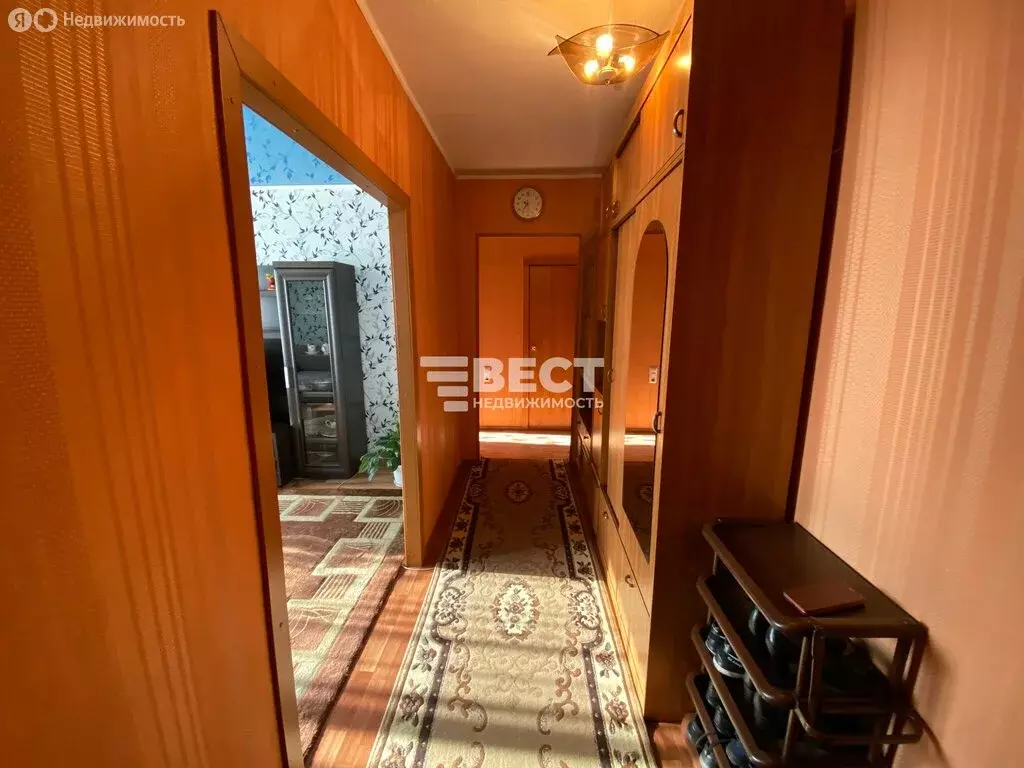 4-комнатная квартира: Полысаево, улица Крупской, 130 (89.5 м) - Фото 1