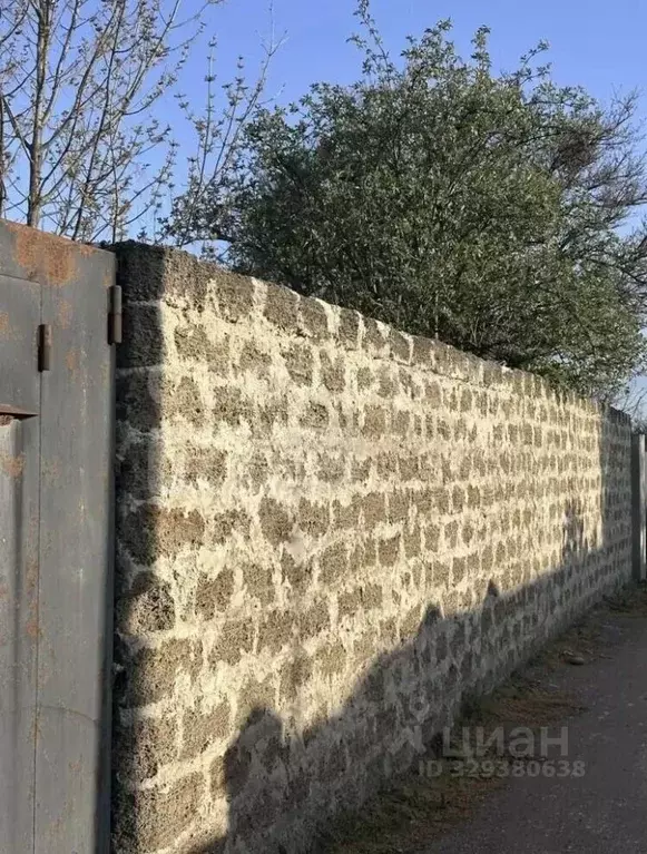 Дом в Крым, Сакский район, с. Уютное ул. Вольная, 23 (60 м) - Фото 1