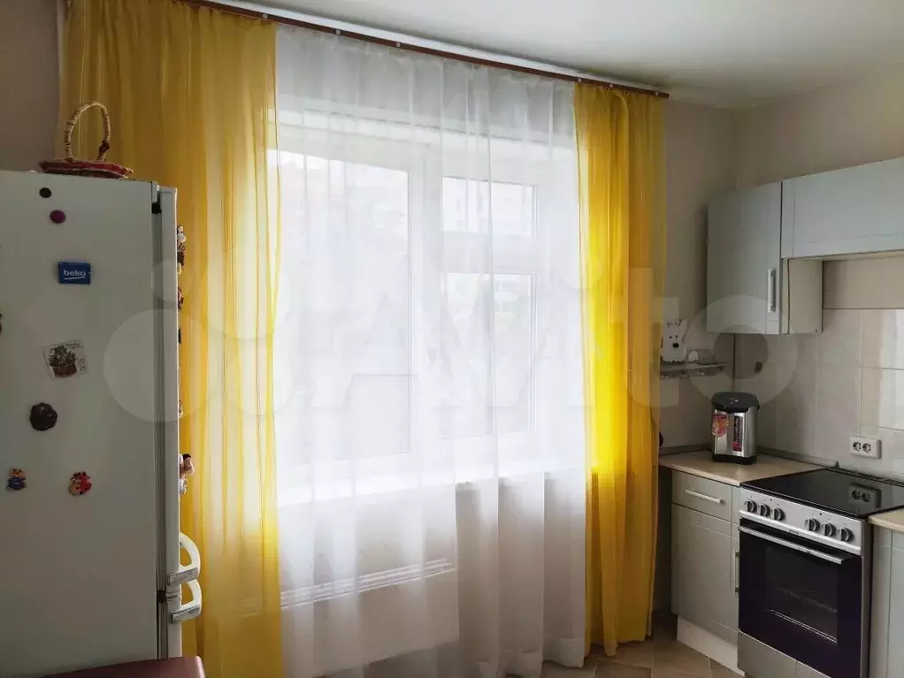 1-к. квартира, 50 м, 2/10 эт. - Фото 1