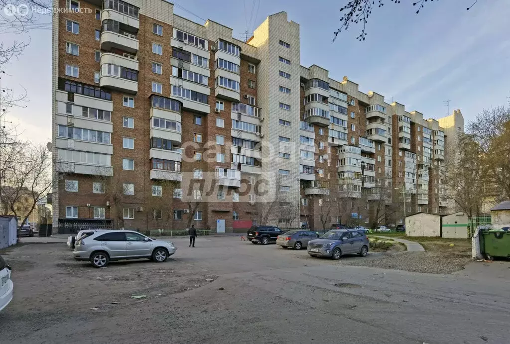 3-комнатная квартира: Омск, улица Масленникова, 62 (75.2 м) - Фото 0