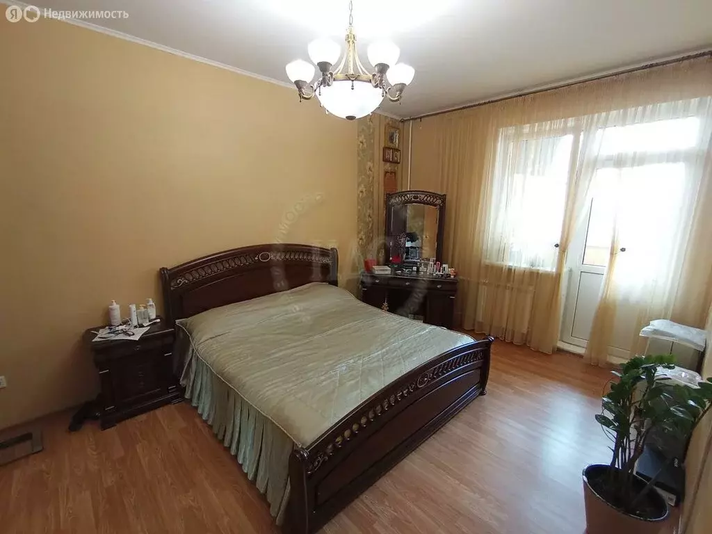 3-комнатная квартира: Курск, проспект Победы, 26 (111.7 м) - Фото 1