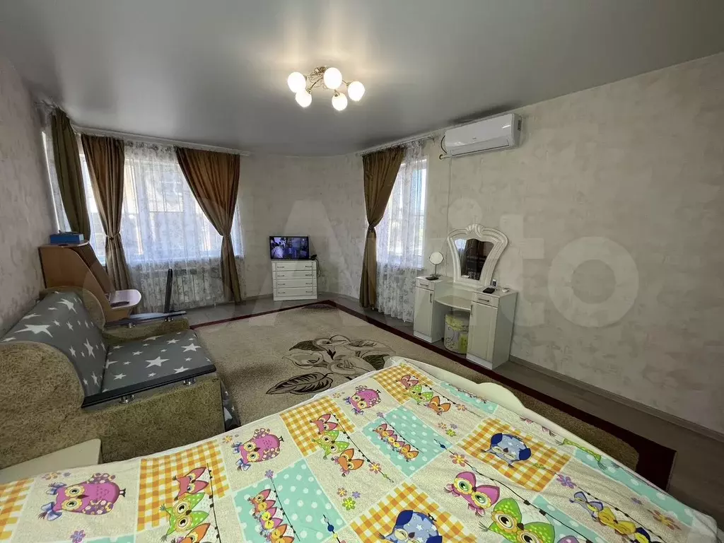 1-к. квартира, 51 м, 1/3 эт. - Фото 1