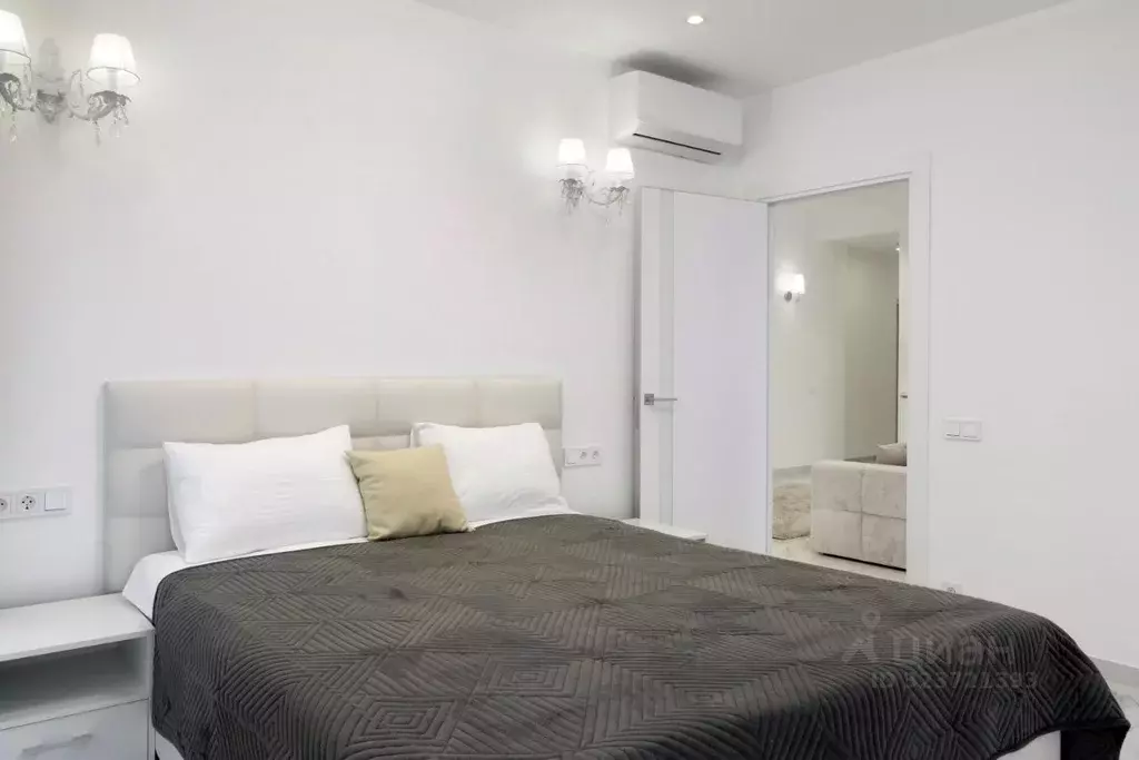 3-к кв. Краснодарский край, Сочи Светлана мкр, ул. Гагринская, 3/8 ... - Фото 1