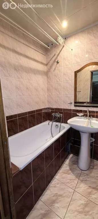 3-комнатная квартира: село Агой, Горная улица, 1 (72 м) - Фото 1