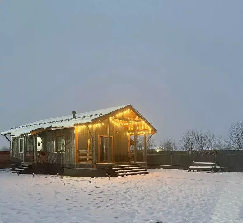 Дом в Ленинградская область, Волховский район, Староладожское с/пос, ... - Фото 1