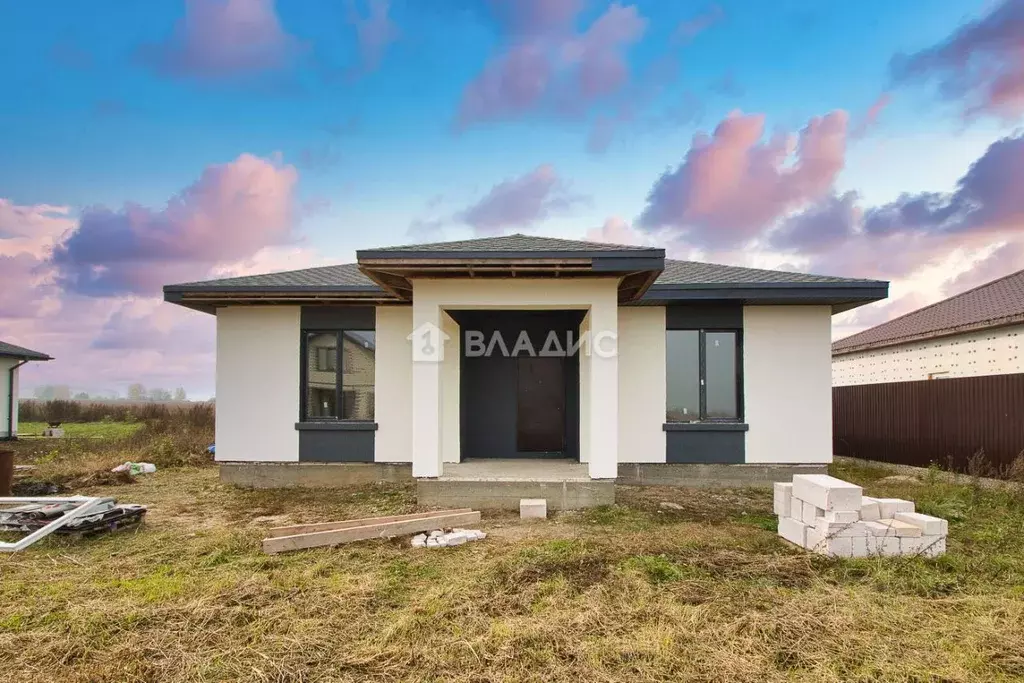 Дом в Владимирская область, Собинский муниципальный округ, с. Бабаево ... - Фото 1
