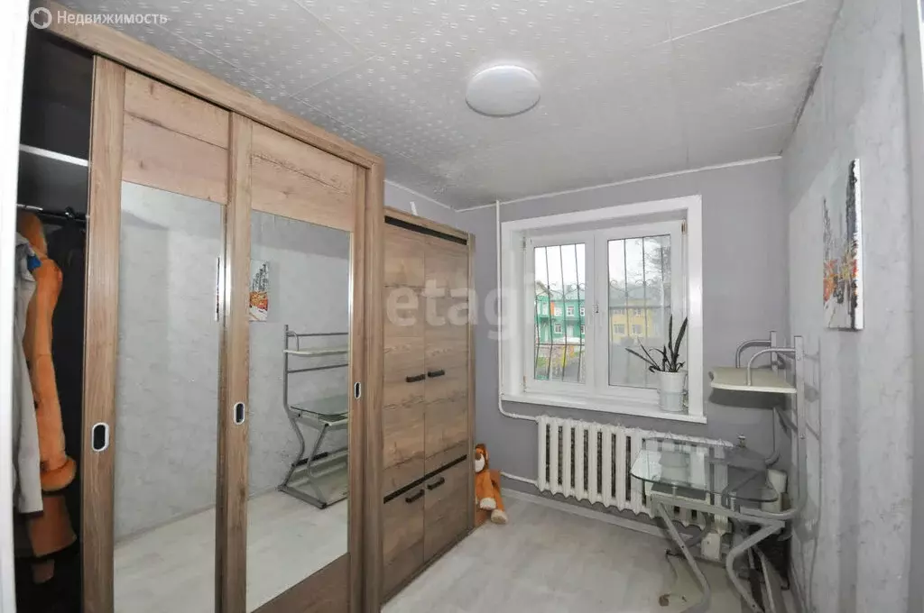 4-комнатная квартира: Южно-Сахалинск, улица Ленина, 489А (60.9 м) - Фото 2