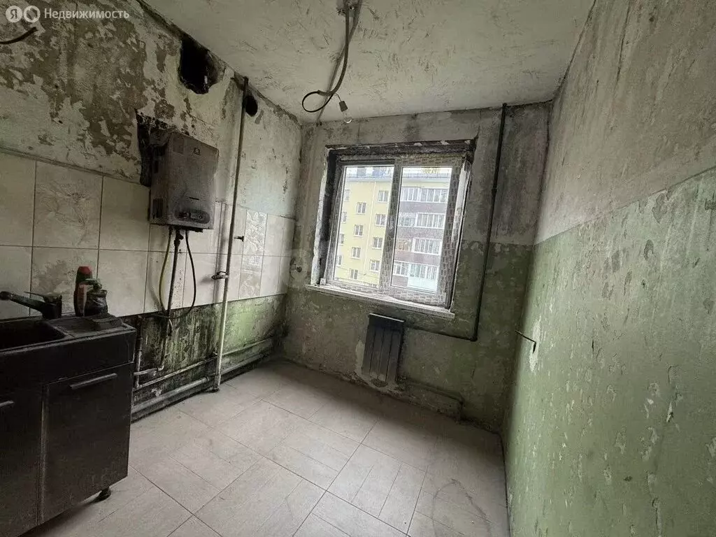 2-комнатная квартира: Белгород, улица 5 Августа, 30 (44 м) - Фото 2