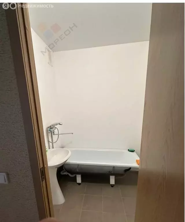 2-комнатная квартира: посёлок городского типа Яблоновский, Солнечная ... - Фото 2