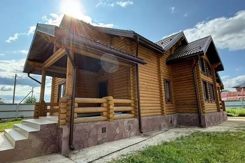 Дом в Свердловская область, Сысертский муниципальный округ, с. ... - Фото 1