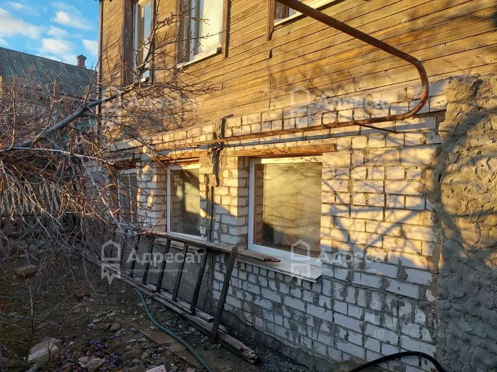 Дом в Волгоградская область, Волгоград Купавинская ул. (83 м) - Фото 0