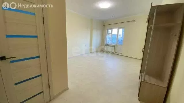 Квартира-студия: Якутск, улица Бекетова, 7А (30.6 м) - Фото 0