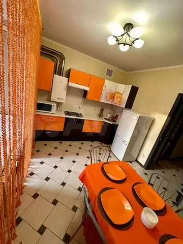 1-к. квартира, 43 м, 8/10 эт. - Фото 0