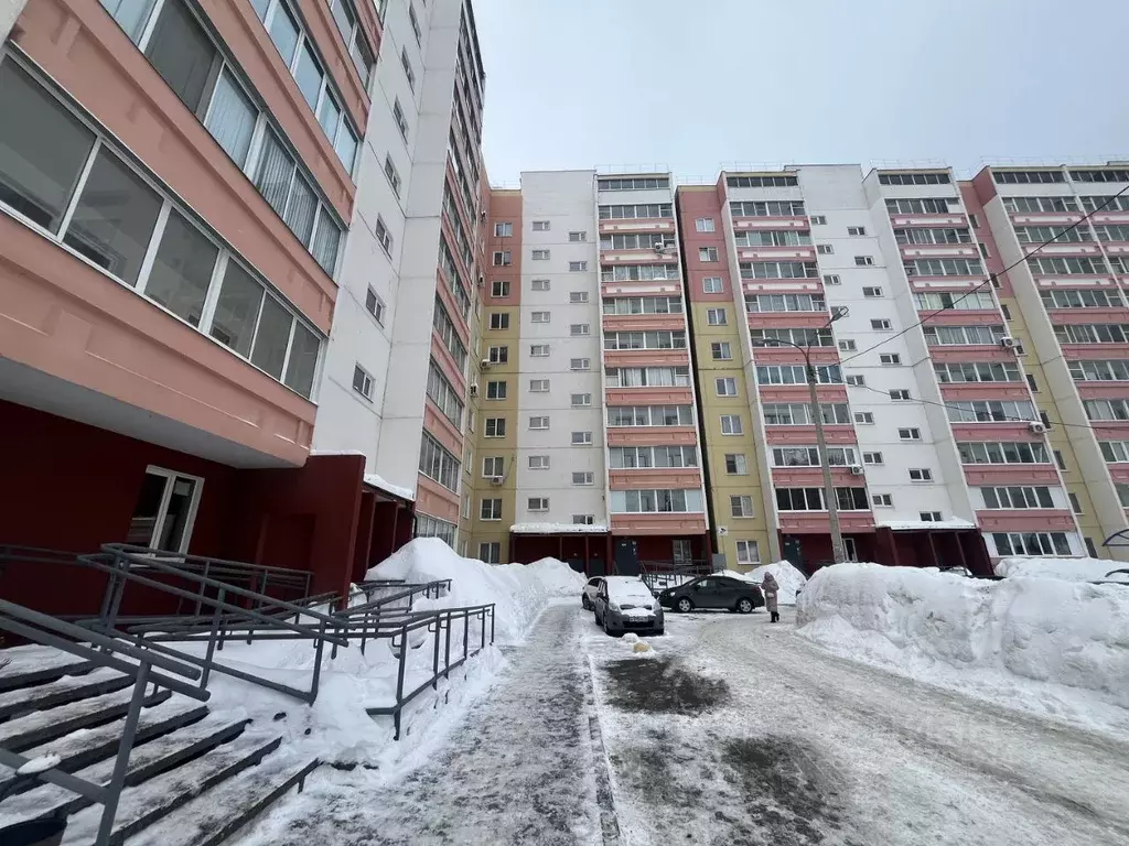 1-к кв. Удмуртия, Ижевск ул. Холмогорова, 83 (37.0 м) - Фото 1