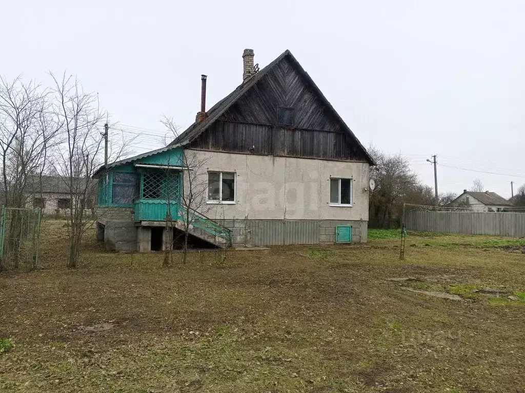 Дом в Псковская область, Островский район, Бережанская волость, д. ... - Фото 1