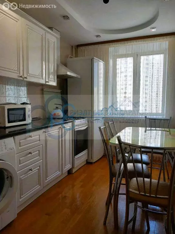 3-комнатная квартира: Саратов, Новоузенская улица, 180Б (75 м) - Фото 2