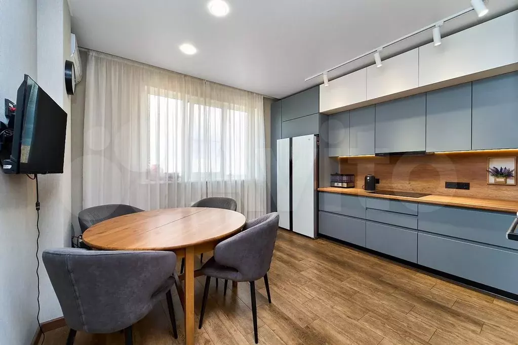 3-к. квартира, 90 м, 9/24 эт. - Фото 0