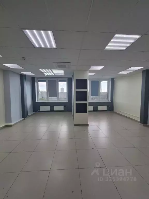 Помещение свободного назначения в Санкт-Петербург пос. Парголово, ул. ... - Фото 1