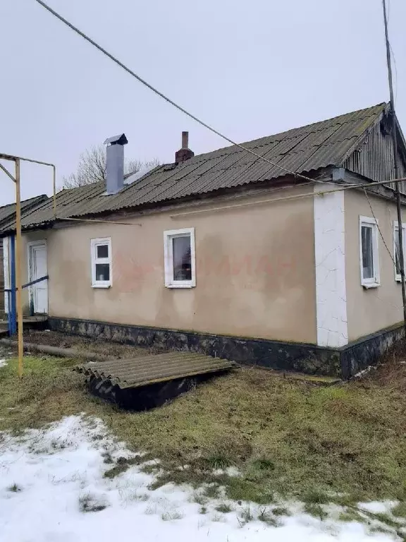 Дом в Ростовская область, Чертковский район, с. Шептуховка Садовая ... - Фото 0