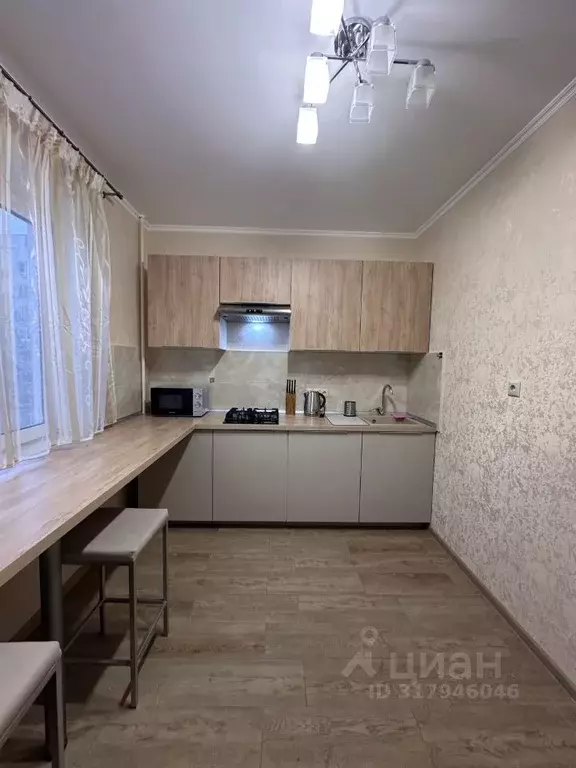 1-к кв. Татарстан, Казань ул. Серова, 6к1 (35.7 м) - Фото 0