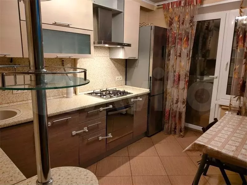 3-к. квартира, 65 м, 3/9 эт. - Фото 0