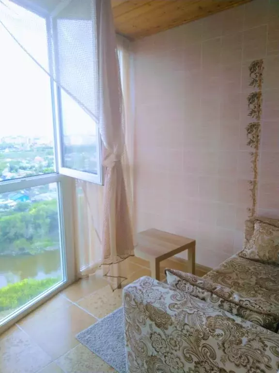 1-к кв. Омская область, Омск Госпитальная ул., 19а (40.0 м) - Фото 1