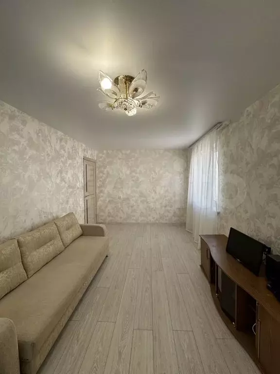 2-к. квартира, 42,7 м, 5/5 эт. - Фото 1