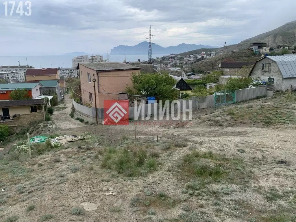 Участок в Крым, Феодосия городской округ, Орджоникидзе пгт ул. Ленина ... - Фото 1