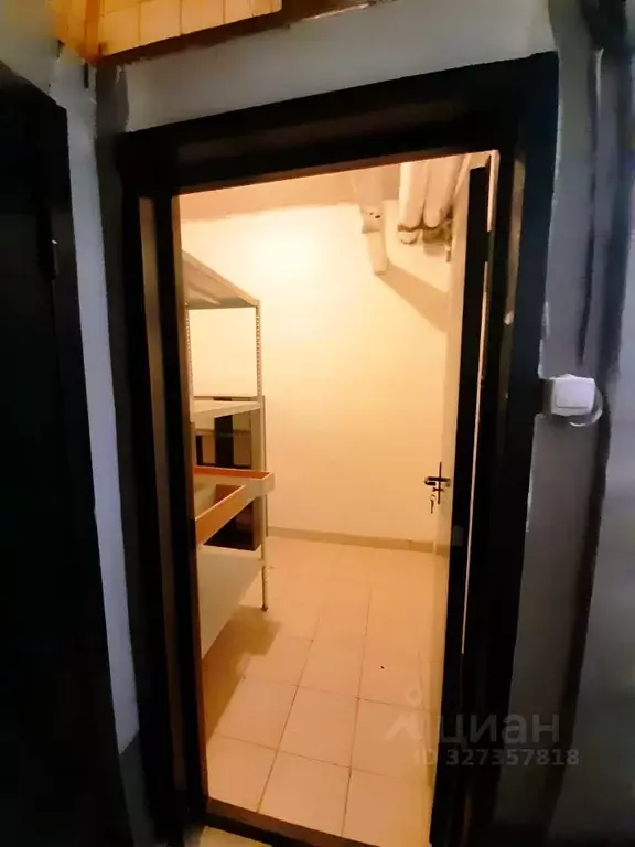 Гараж в Москва Боровское ш., 2к6 (5 м) - Фото 1